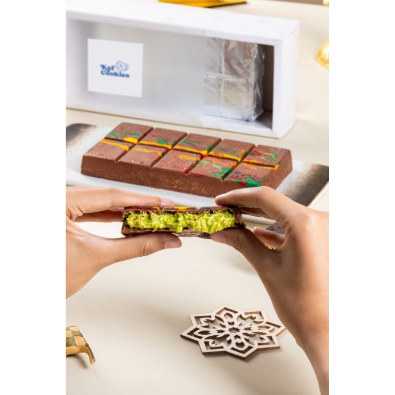 

Dubai Coklat