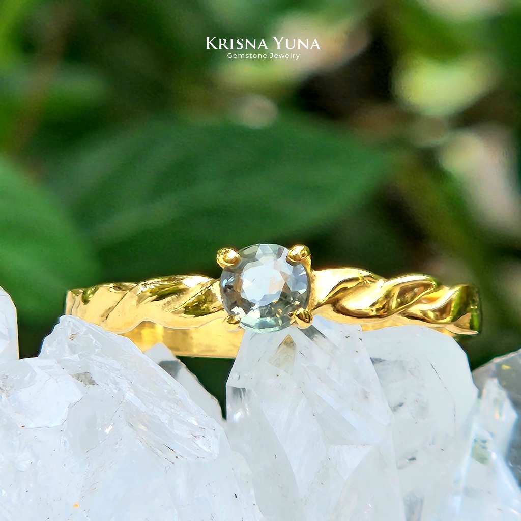 Natural Green Srilankan Green Sapphire Ring