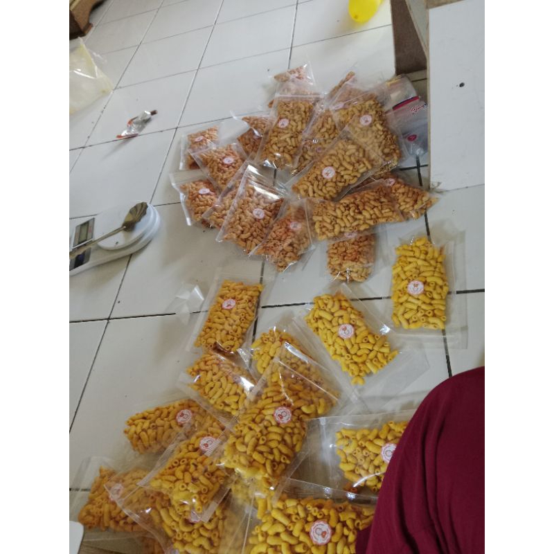 

Cemilan seblak kering serba 7ribuan