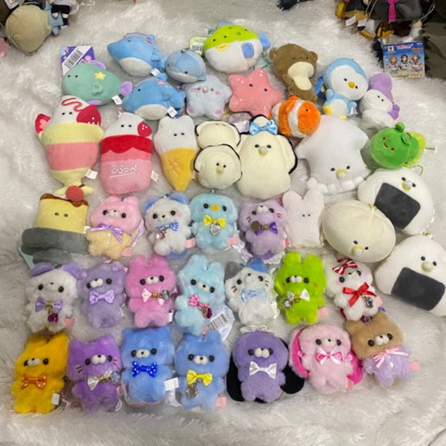 Yell world & Qualia gantungan kunci keychain boneka mata titik Sukotto Sukutto Otter Birthday Bear