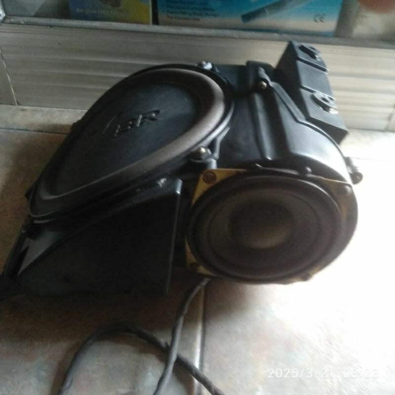 speaker 5 inch subwoofer xbr ori bekas tv Polytron