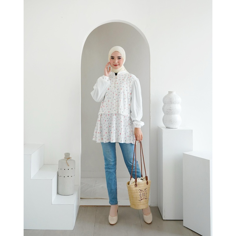 Allysa Blouse Atasan Wanita Plisket Jumbo Motif Bunga