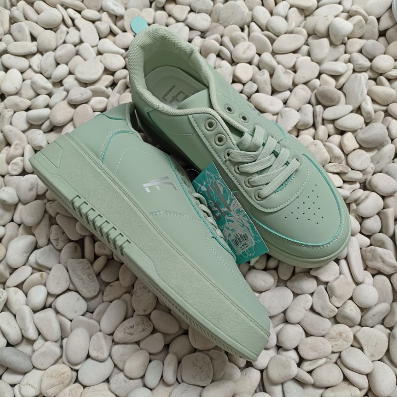 LEV By Zandilac Sepatu Sneakers Cewek Wanita CH241220WD