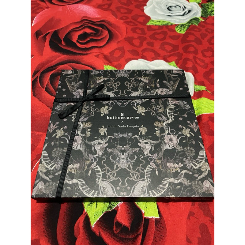 Buttonscarves Nada Puspita 2 New