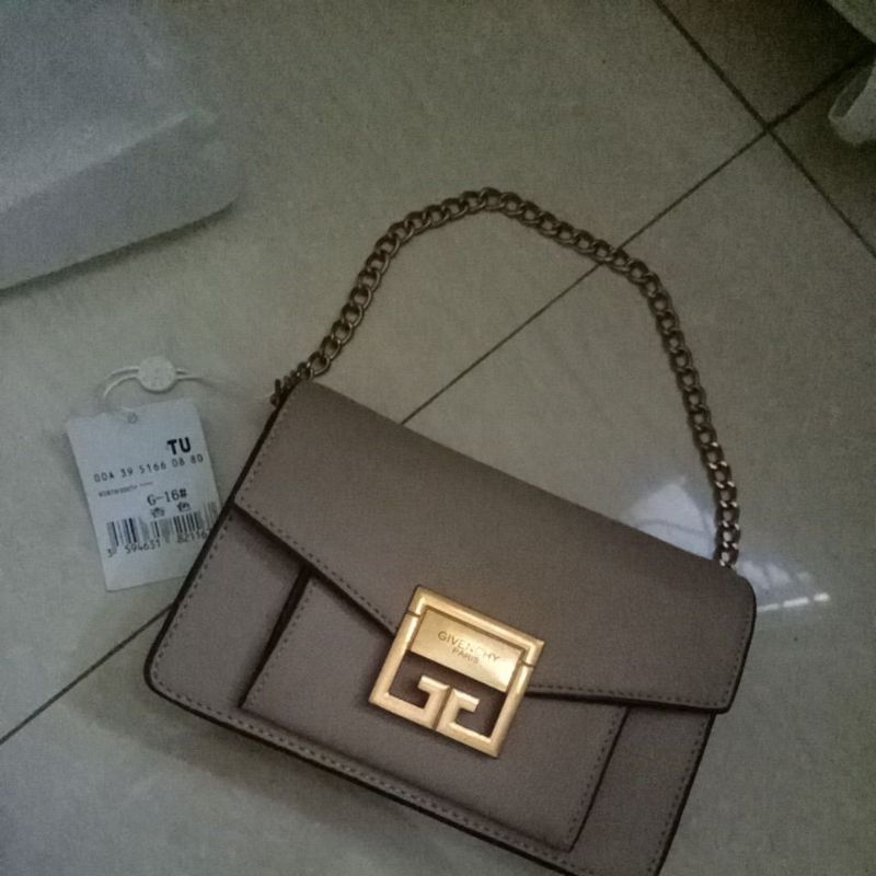 tas givenchy paris