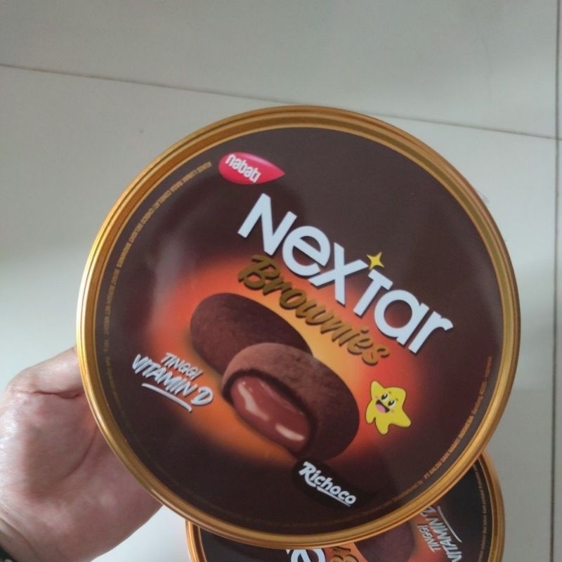 

Nextar Nastar Cookies Chocolate Brownies Kaleng 160 g