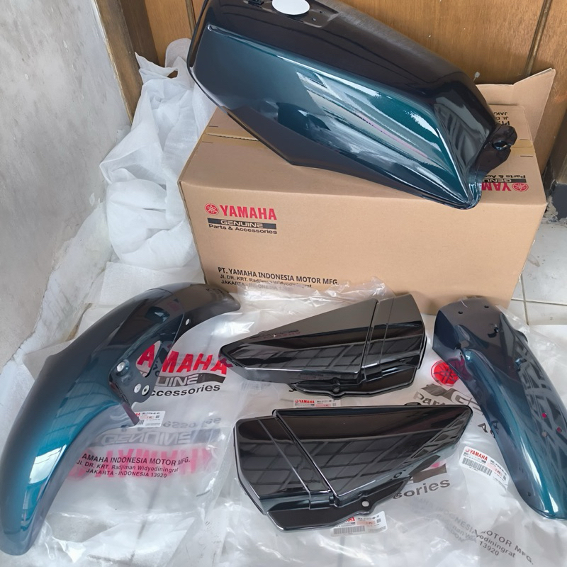 BODY SET RX KING HIJAU BOTOL TANGKI SLEBOR DEPAN BELAKANG DOP AKI ORIGINAL