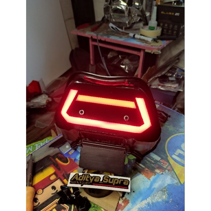 stoplamp lazy Supra x 125 kph