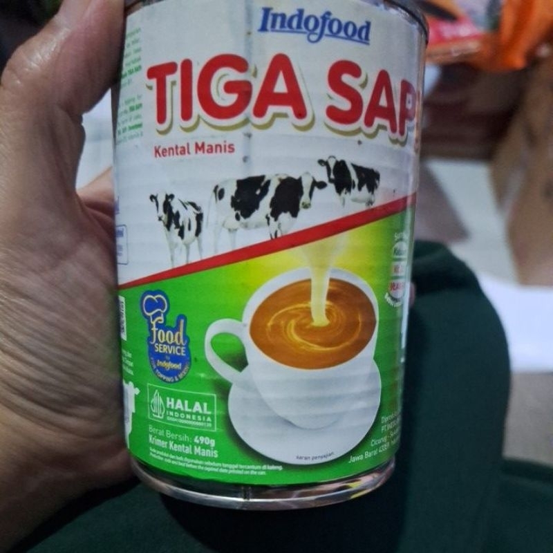 

susu kental manis tiga sapi Indofood 490 gr