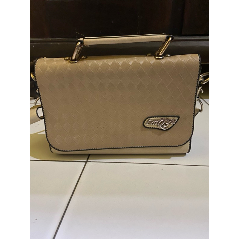 preloved tas emqyu