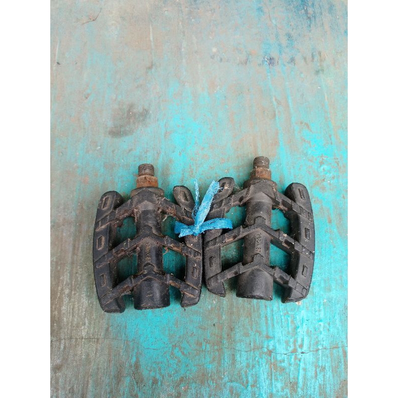 pedal sepeda mtb atau balap as besar jadul merk xerama