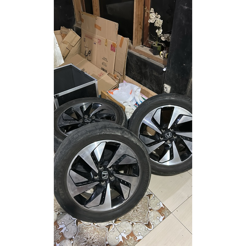 Velg CRV 2016 Ring 18
