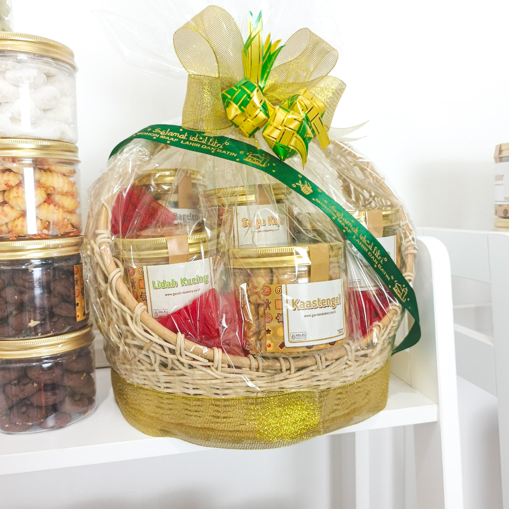 

(KHUSUS PENGIRIMAN INSTANT/SAMEDAY) Tambahan Hampers Parsel Isi 5-6 Toples