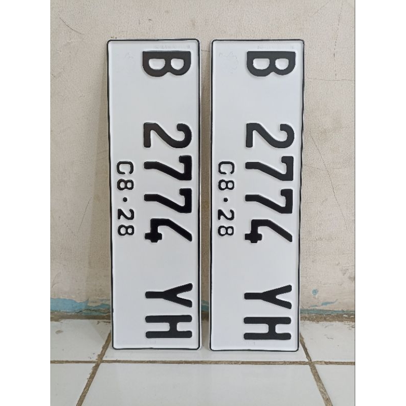 plat mobil font baru