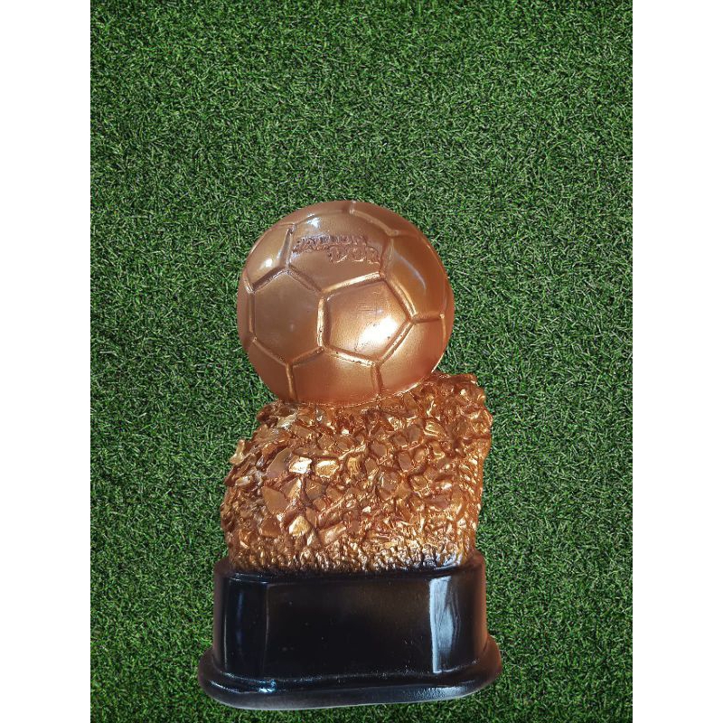 trophy/piala ballon d'Or (Replika) turnamen sepakbola