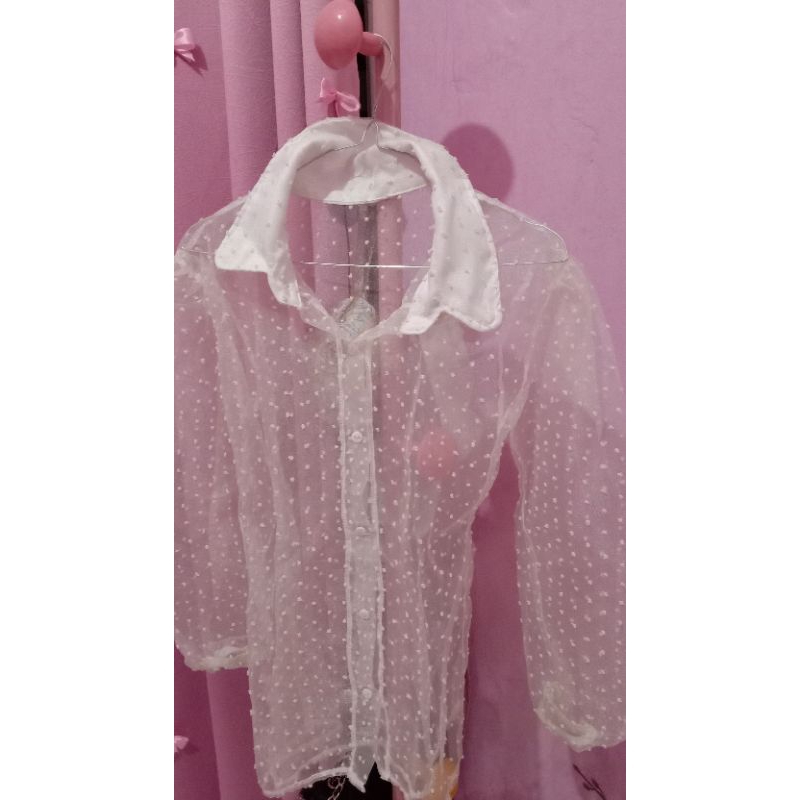 PL kemeja putih organza motif