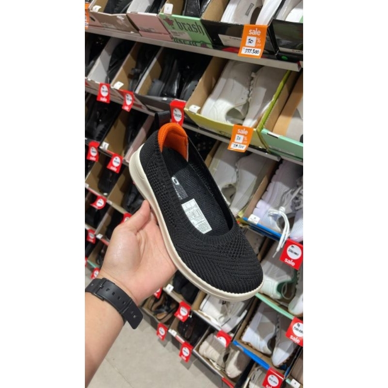SALE SEPATU HITAM WANITA RINGAN COMFORT PLUS BY PAYLESS