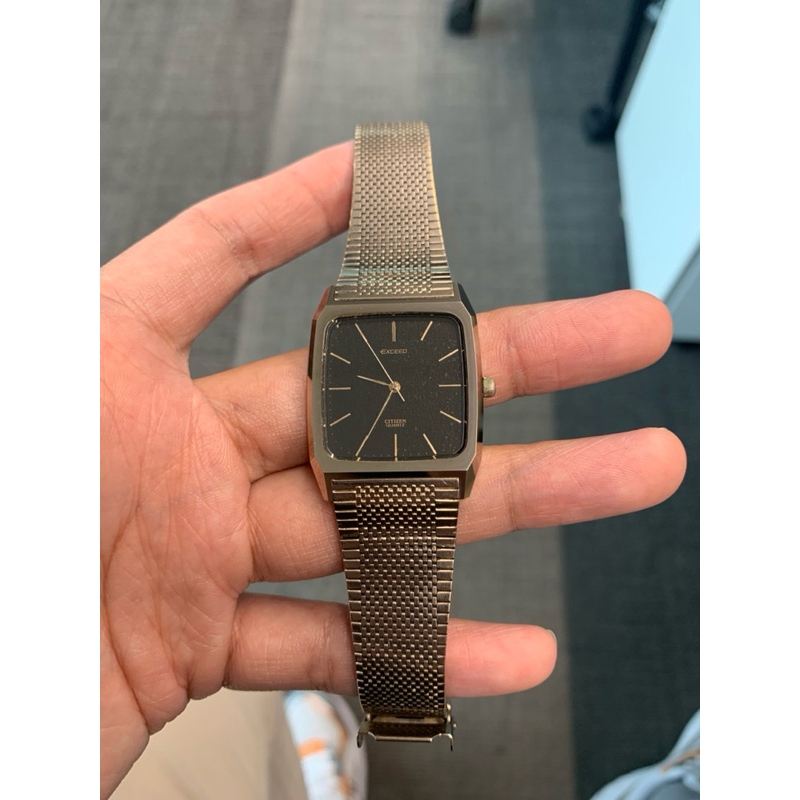 Citizen Exceed Tungsten UHAG Kaca Sapphire ultra thin black texture dial quartz , jam tangan vintage