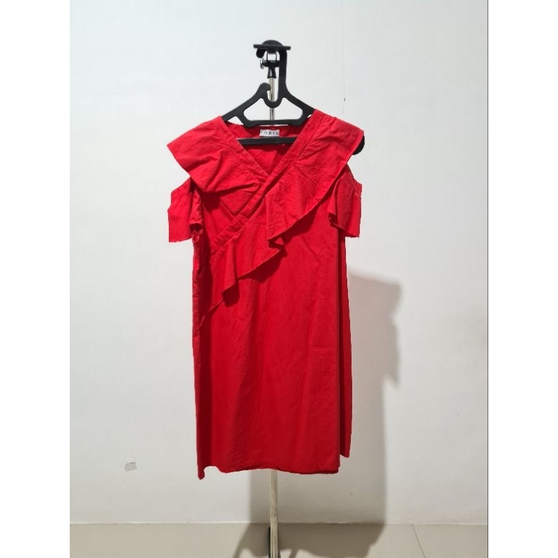 Dress Merah Elegan Simple Preloved
