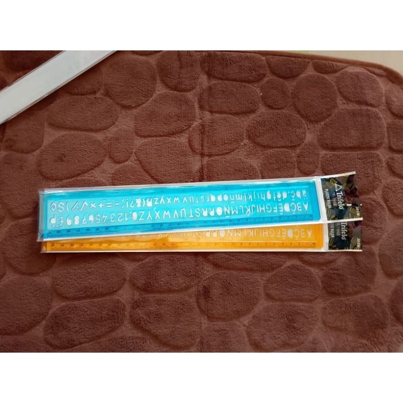 

Penggaris panjang merek trifelo