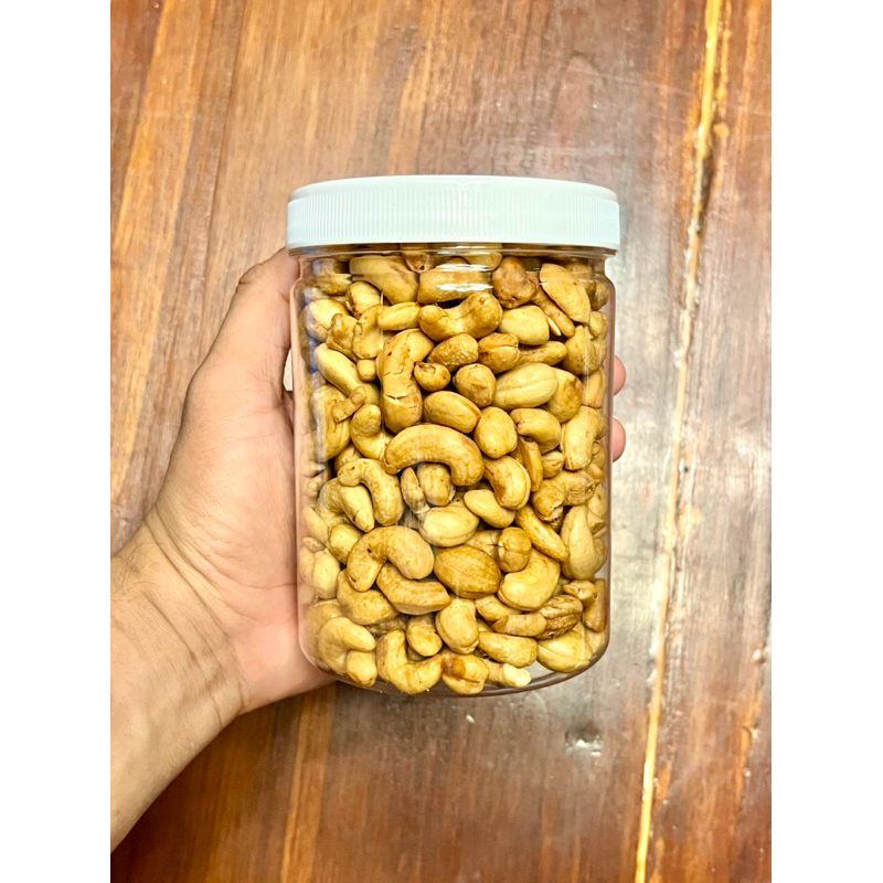 

kacang mete matang grade super kemasan toples tabung 750ml (+/-500gr)