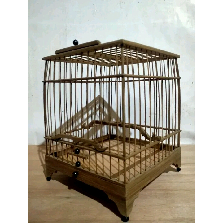 SANGKAR BAMBU 23 X 23 CM AMBRUKAN / SANGKAR CUNGKOK 23 X 23 AMBRUKAN / KANDANG BAMBU 23 X 23 CM AMBR