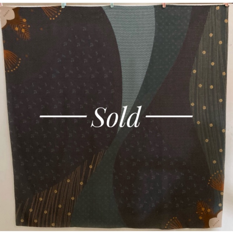 jilbab/hijab segi empat Suqma. ori. limited edition.