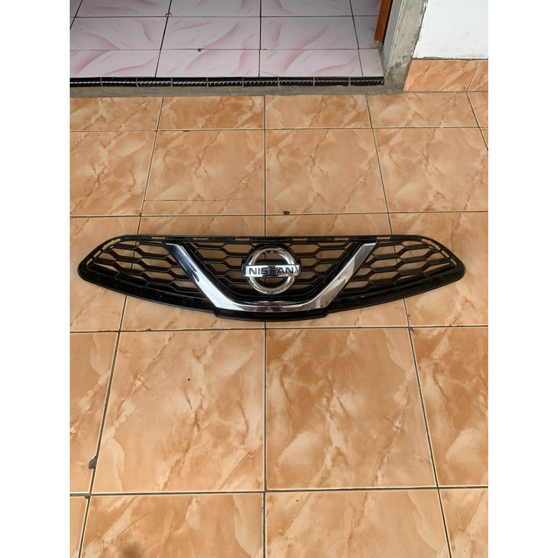 GRILL DEPAN NISSAN MARCH 2019 ORIGINAL