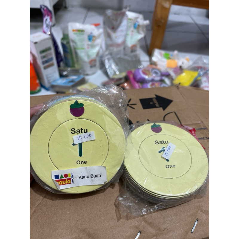 Flash Card Buah & Angka