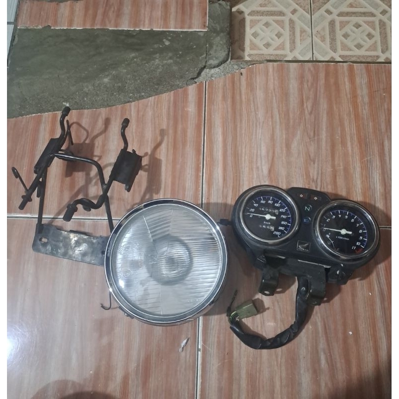 Lampu breket spido copotan tiger barong