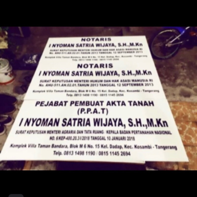 

Papan nama notaris akta pejabat tanah notariat pengacara lawyer usaha