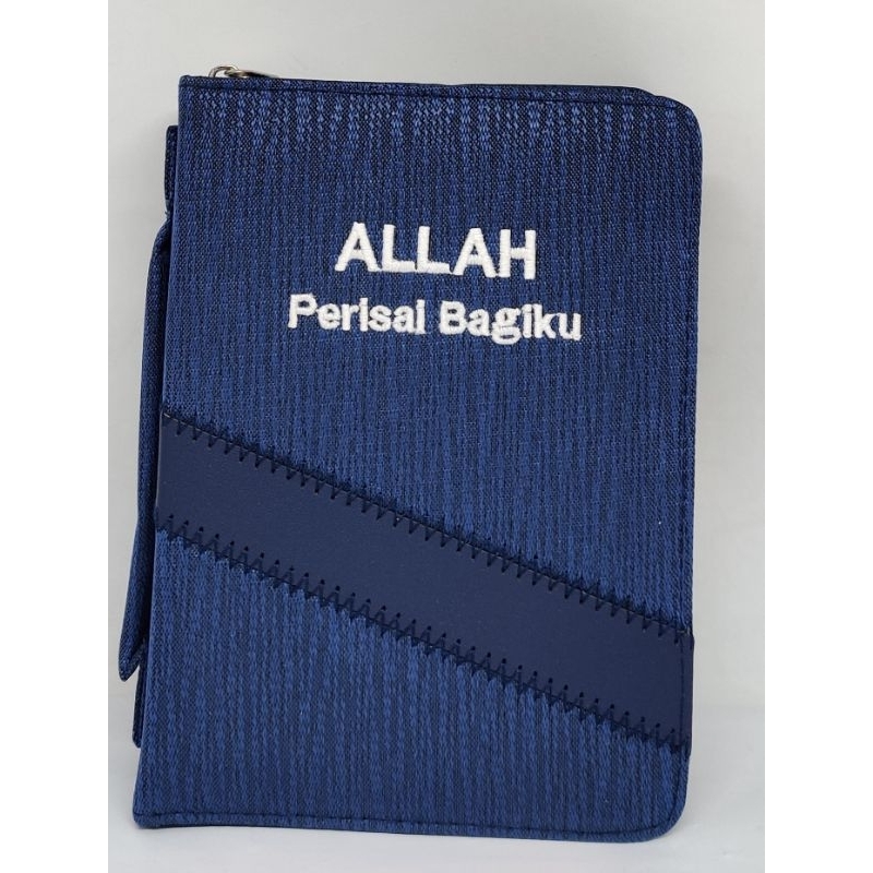 

SAMPUL ALKITAB KECIL MOTIF " ALLAH PERISAI BAGIKU