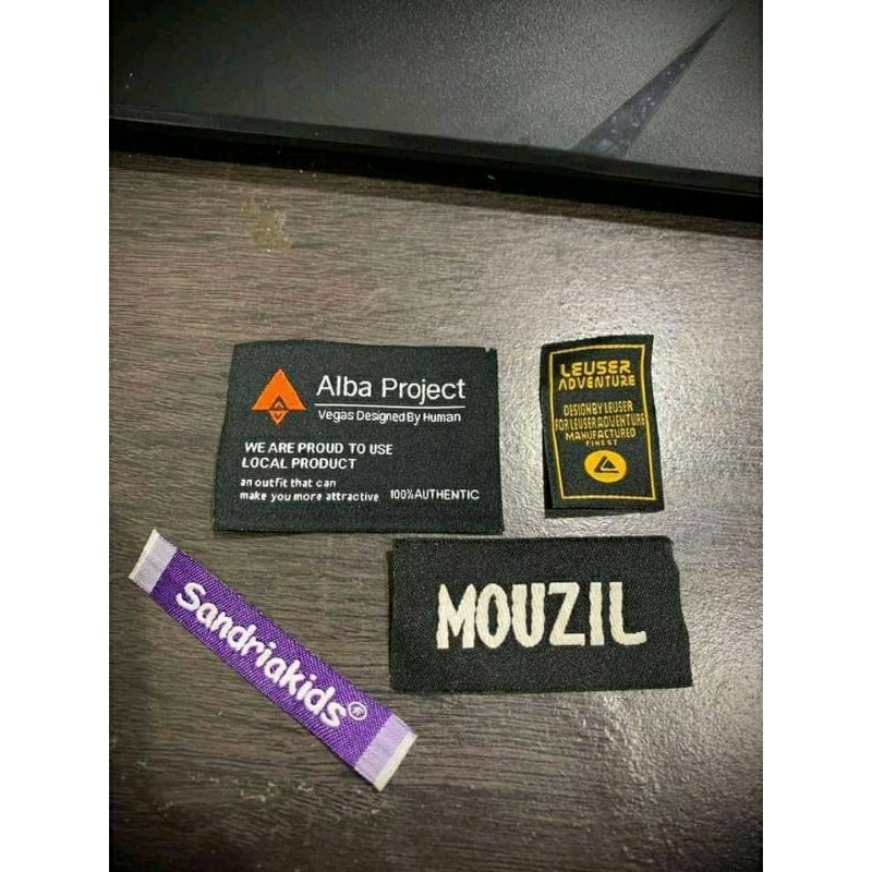 

Hangtag Baju/Celana Label Celana bisa request