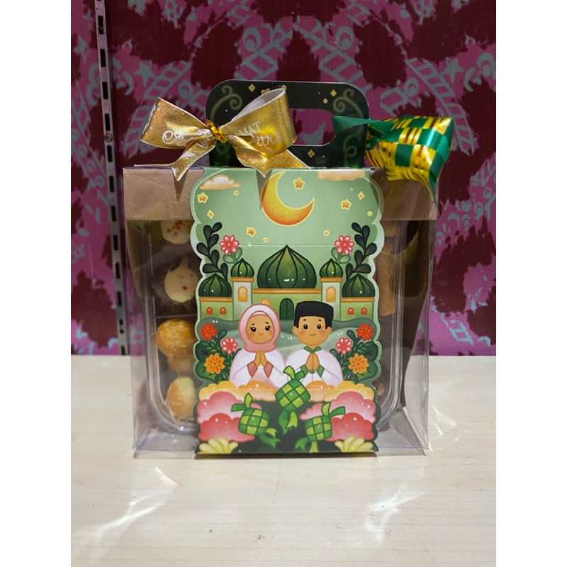 

Hampers lebaran cantik murah enak hampers kukering 4 jenis kue kering