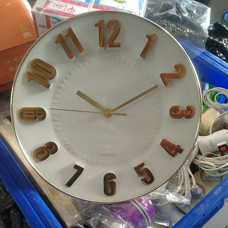 Jam dinding classic