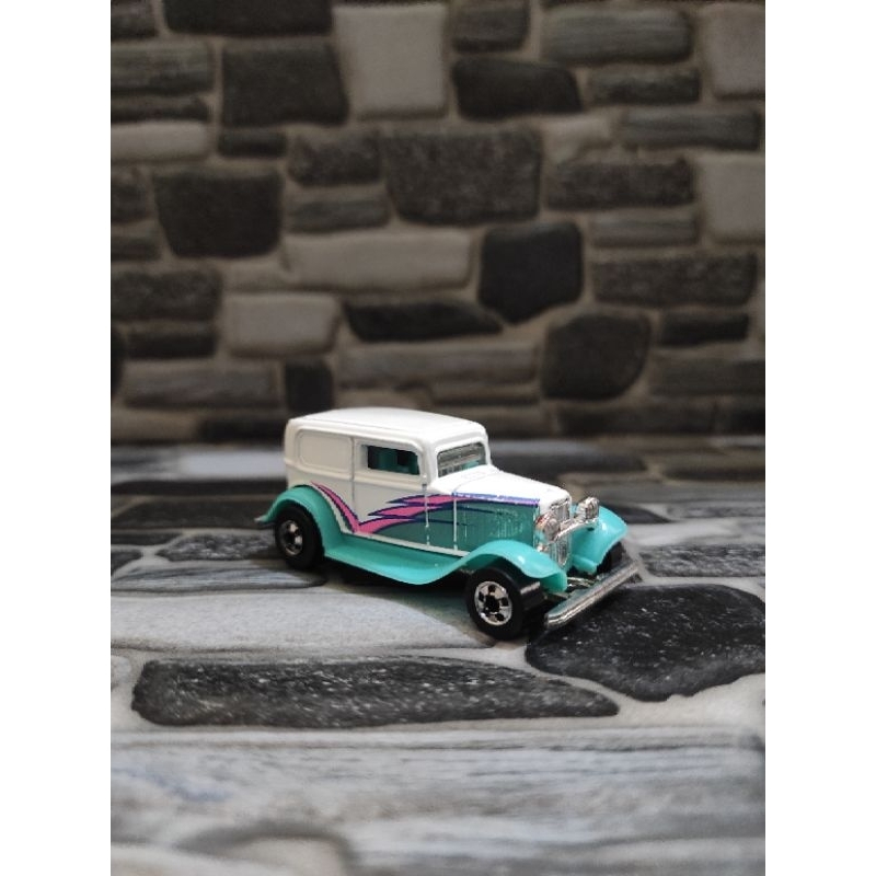Hot Wheels 32 Ford Delivery Blackwall - Loose Murah