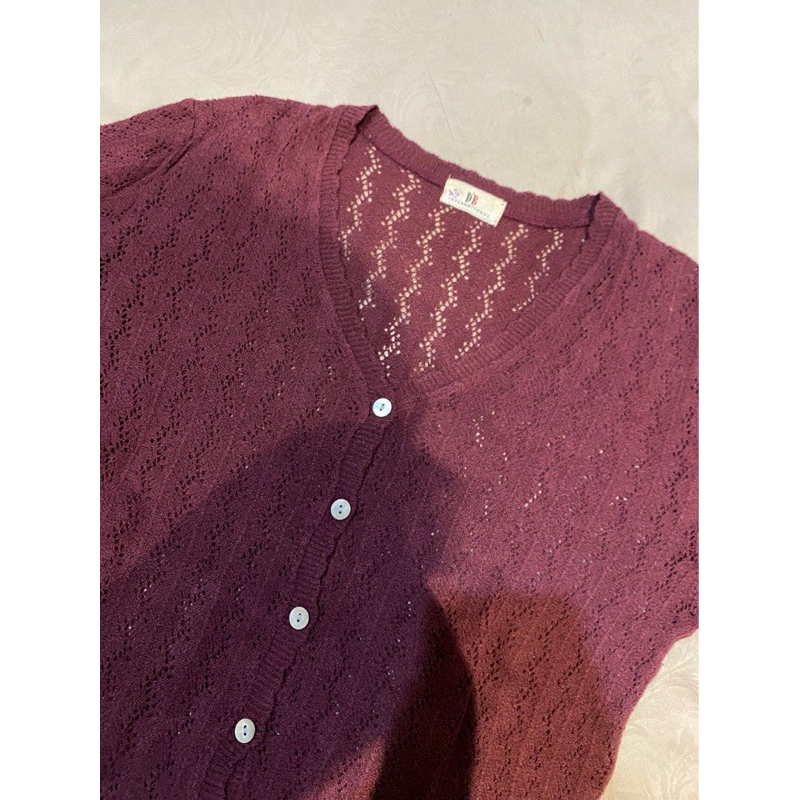 Cardigan Rajut Maroon Cardigan