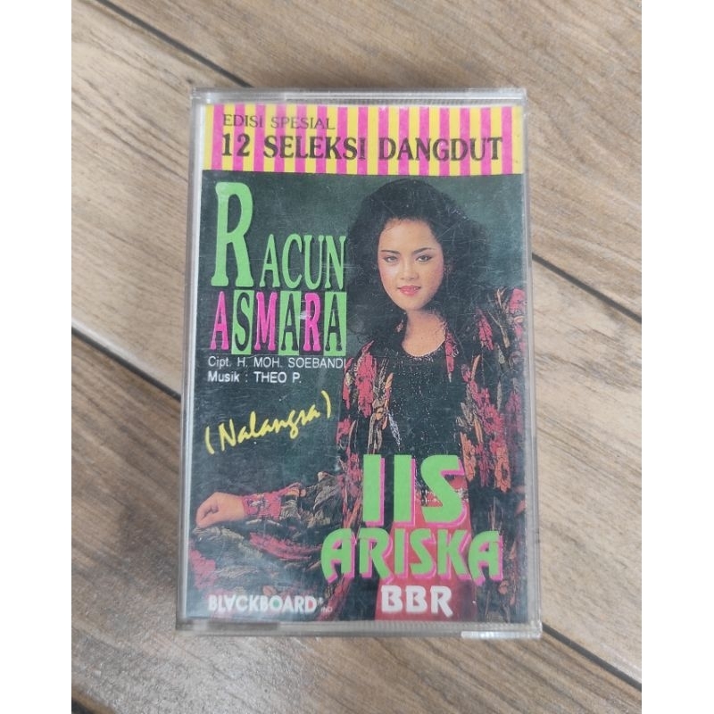 kaset pita 12 Seleksi dangdut IIS ARISKA "racun asmara"
