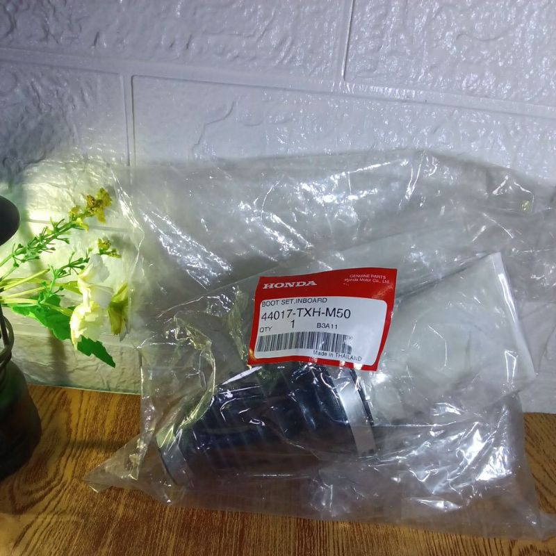 karet boot cv joint brv bagian dalam boot kopel brv dalam.   Untuk BRV 2016-2021 