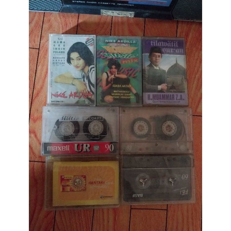 kaset jadul antik