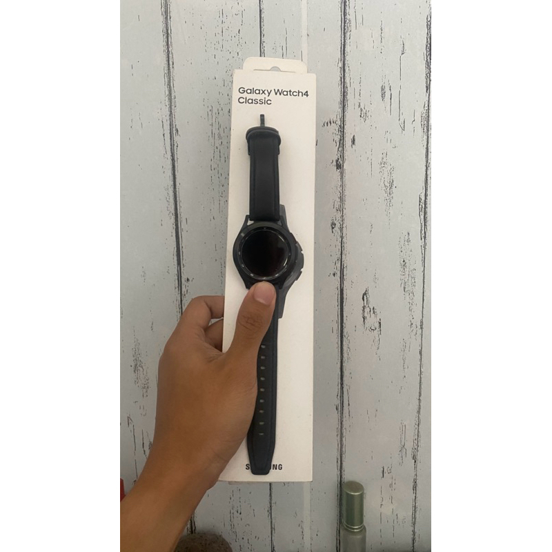 Samaung Galaxy Watch 4 Classic 42mm (SECND)