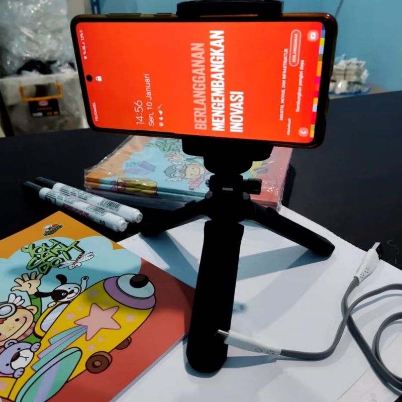 TRIPOD MINI STAND HOLDER HP DAPAT DIPUTAR 360 DERAJAT