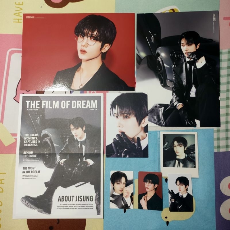 

Jisung NCT Dream Season Greeting 2025 sg25 set