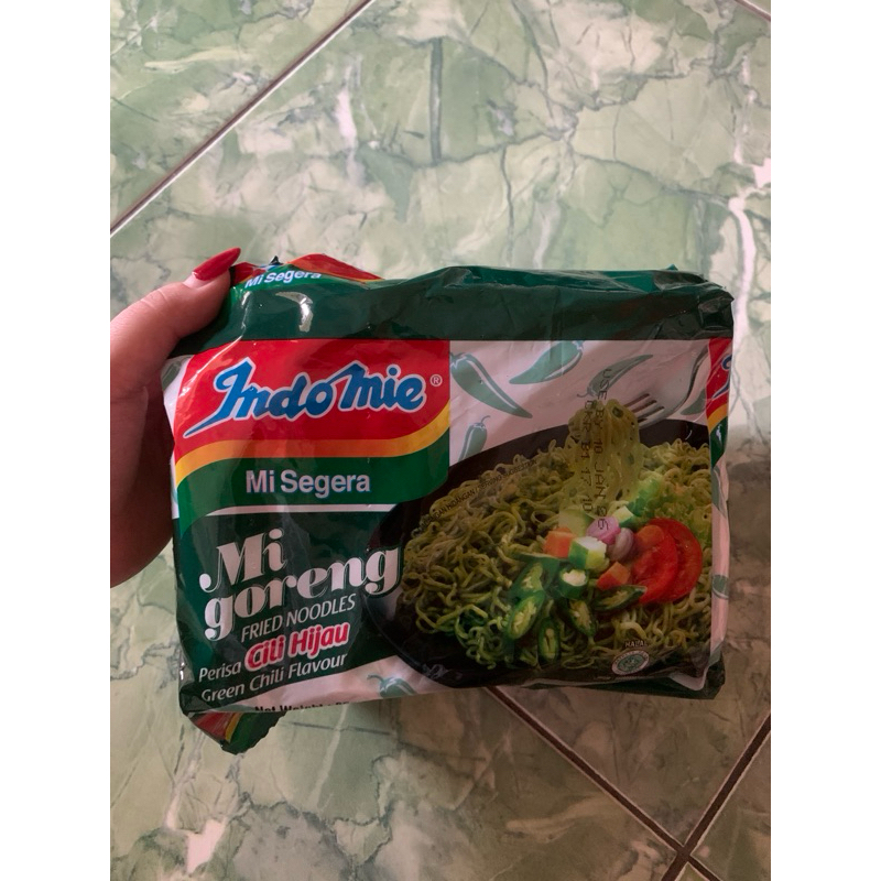 

mie goreng cabe hijau