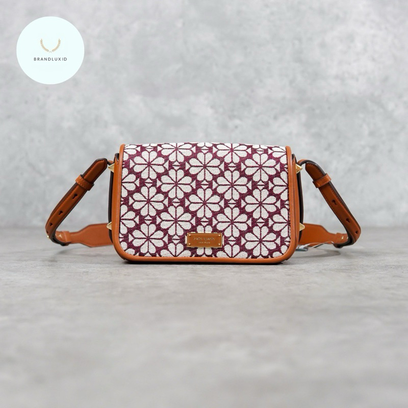 Kate Spade Jacquard Floral Hobo Bag Cross Body Bag in Camel