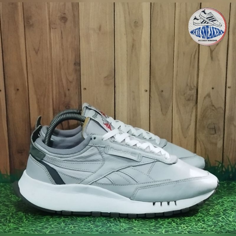 REEBOK CLASSIC LEATHER LEGACY