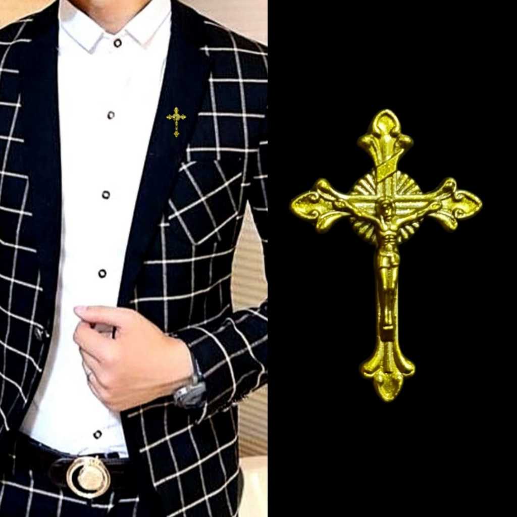 Metal Gold Reliovo Cross Pin Bros Jas Kameja Tuxedo Salib Mens Pria