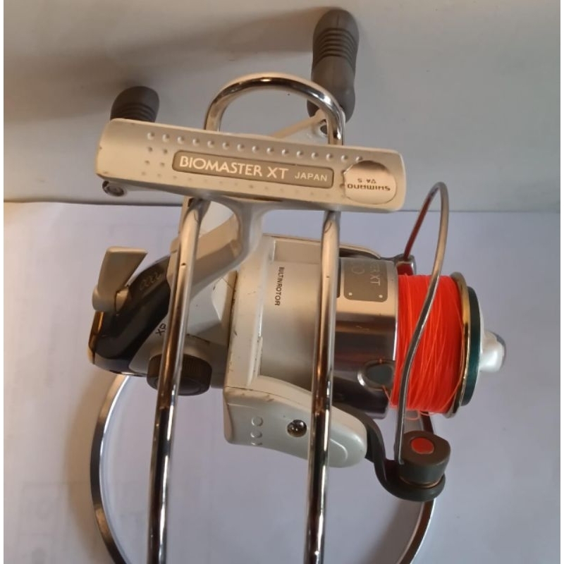 reel Shimano Biomaster XT 3000 reel spinning