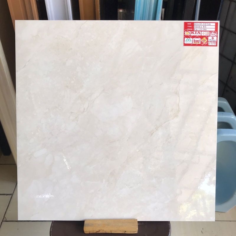 GRANITE LANTAI 60X60 HEERA BEIGE GLOSSY KW1 / ARNA