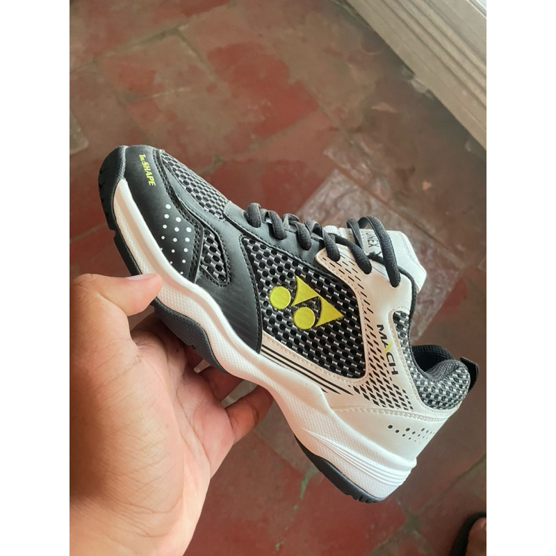 Sepatu Badminton Anak Yonex Mach (39)